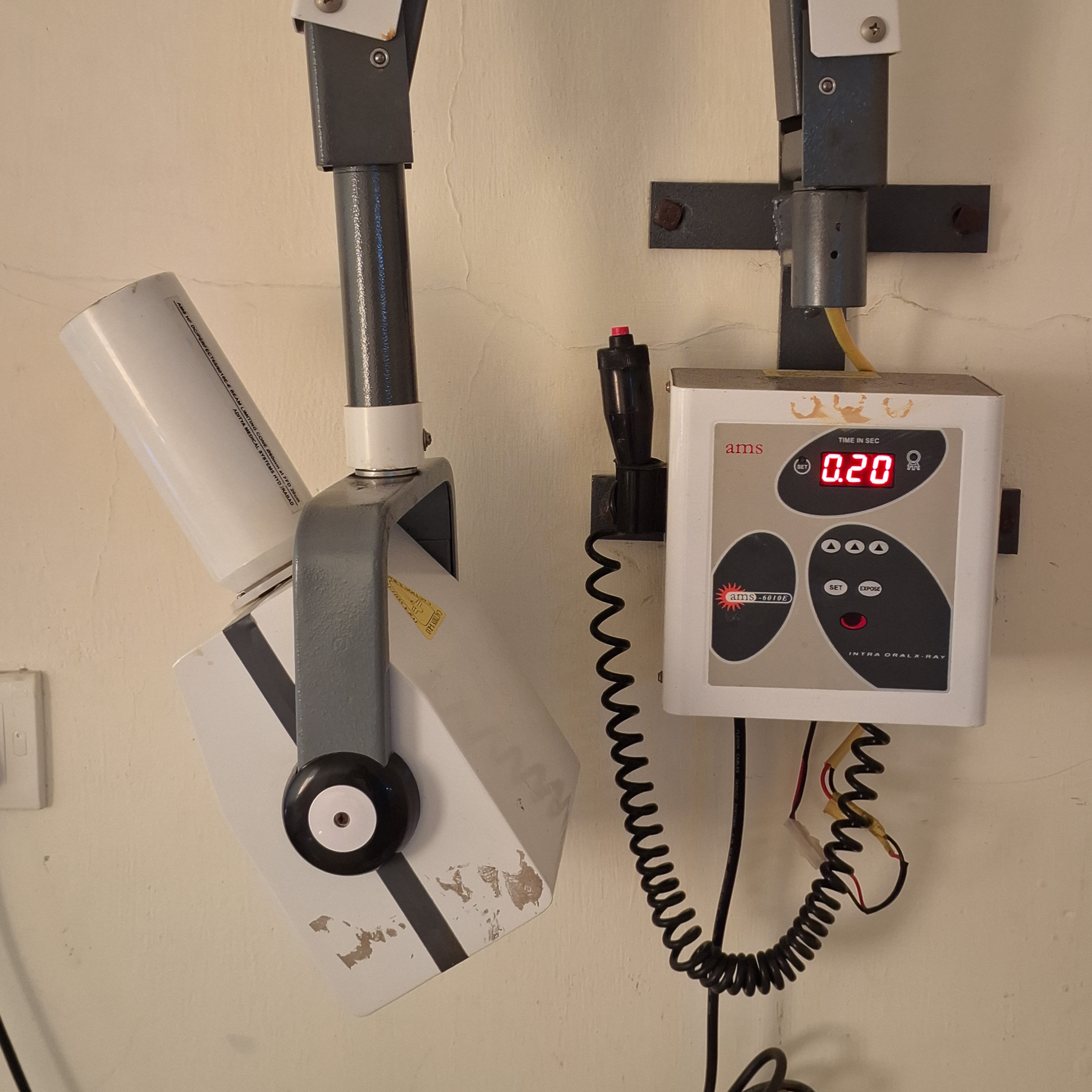 Woodpecker AI Ray Portable X-Ray Unit